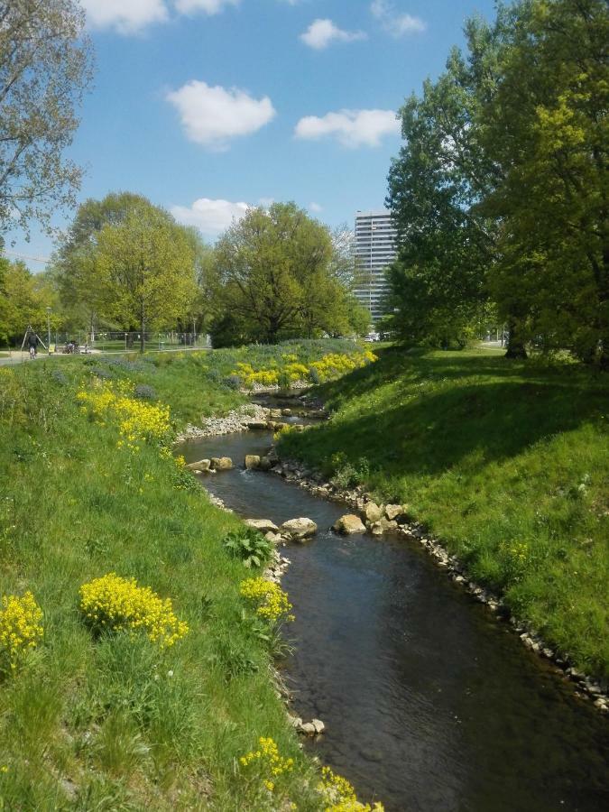 Central-Apt At Lake, Citycenter 5Min, Fair 18Min!!! Nuremberg Exterior photo